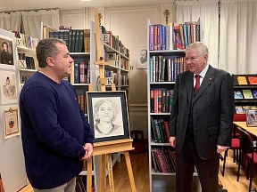 Cérémonie de remise du portrait de Daria Douguina à l’Ambassadeur de Russie en France