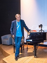 Sur la soirée artistique consacrée à Valdimir Vyssotsky, Paris, 4 octobre 2018 Sur la soirée artistique consacrée à Valdimir Vyssotsky, Paris, 4 octobre 2018