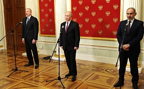 Conférence de presse des chefs d’Etat de la Russie, de l’Azerbaïdjan et de l’Arménie
