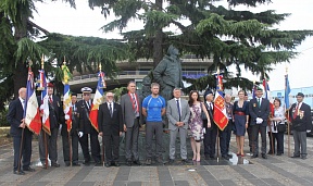 Sur l’expédition commémorative à vélo en hommage au Régiment de chasse légendaire Normandie – Niémen, 30 juillet 2018, Le Bourget