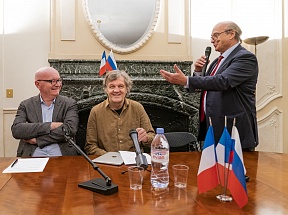 Сonférence avec Emir Kusturica Сonférence avec Emir Kusturica