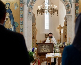 Cérémonie religieuse en hommage aux victimes de l’attentat de Beslan Cérémonie religieuse en hommage aux victimes de l’attentat de Beslan