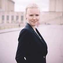 Interview d'Ekaterina Kopylova, Сhef du protocole et chargée des affaires juridiques de l’Ambassade de Russie en France, Radio Courtoisie