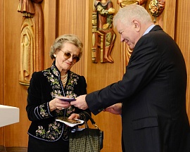 Cérémonie de prestation de serment et de remise des passeports des citoyens de la Fédération de Russie 