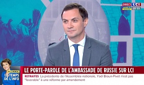 Porte-parole de l'ambassade de Russie en France, Alexander Makogonov, sur le plateau de LCI
